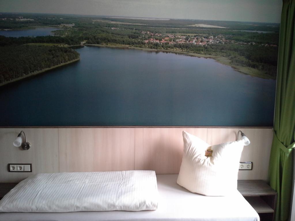 Lukas Restaurant Hotel Lounge Bar Шварцхайде Номер фото